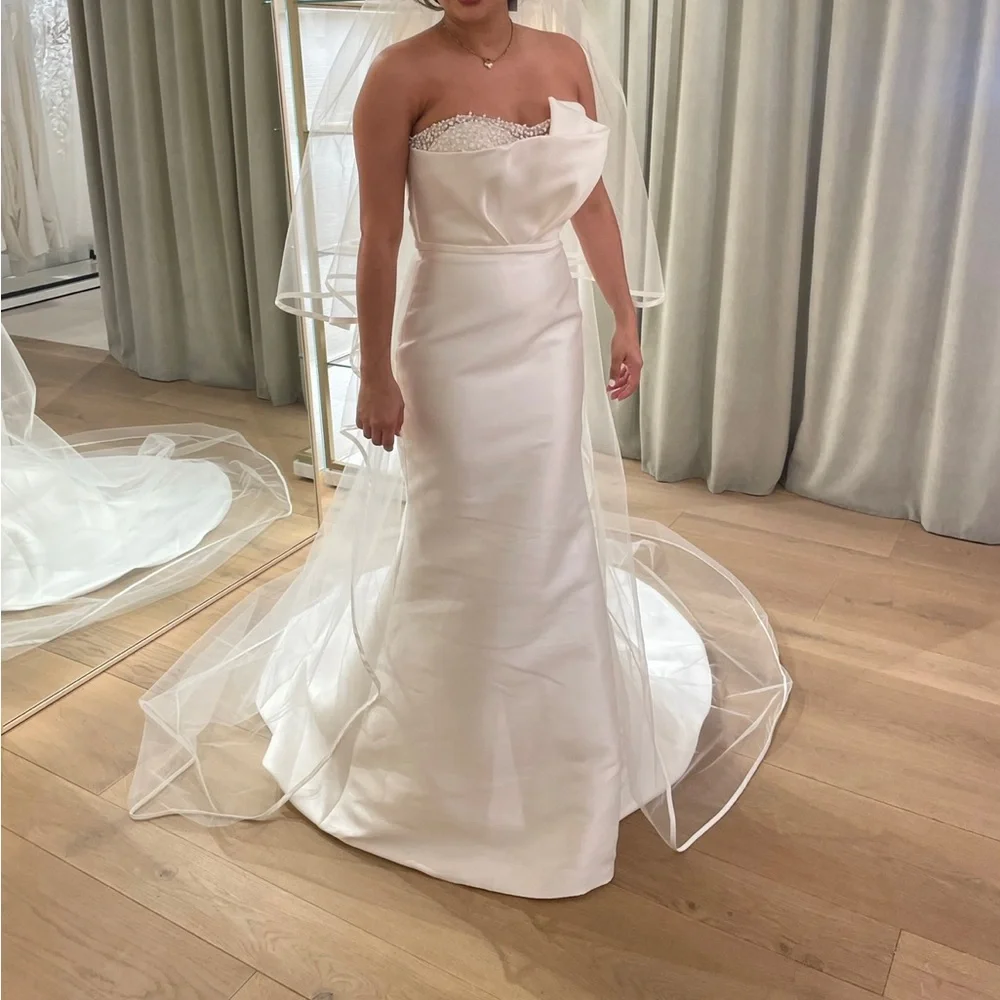 Pronovias Dafne wedding dress - Picture 3 of 3